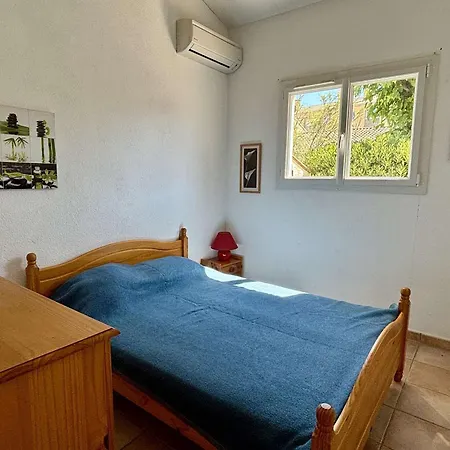 Maison 2 Pieces Avec Mezzanine, Climatisee, Proche Plages, Terrasse Et Parking - - Fr-1-225-106