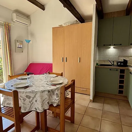 Maison 2 Pieces Avec Mezzanine, Climatisee, Proche Plages, Terrasse Et Parking - - Fr-1-225-106